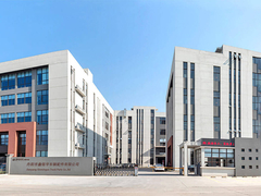 Xinmingyu kamyon parçaları fabrikası atölyesi